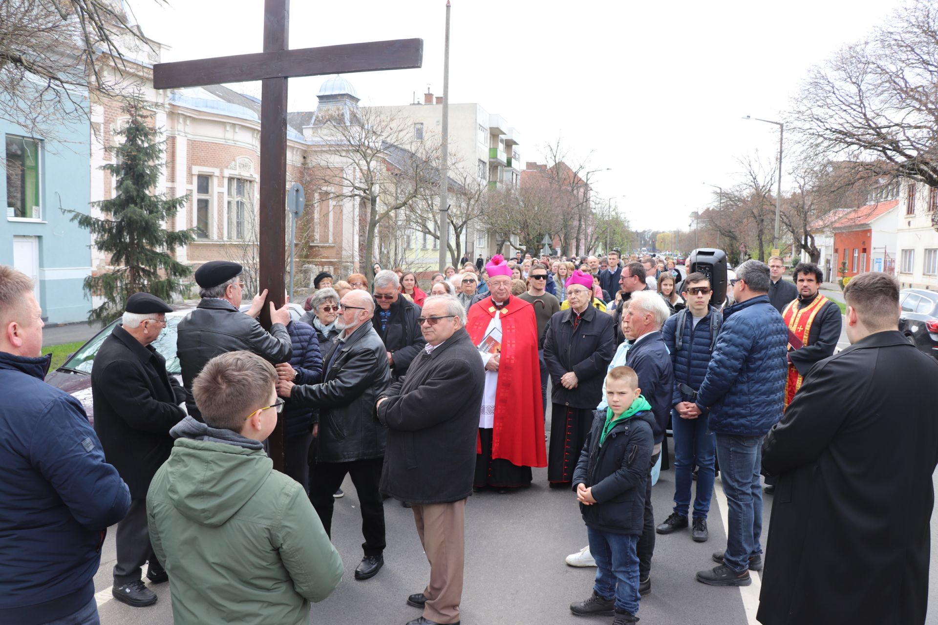 keresztút résztvevők